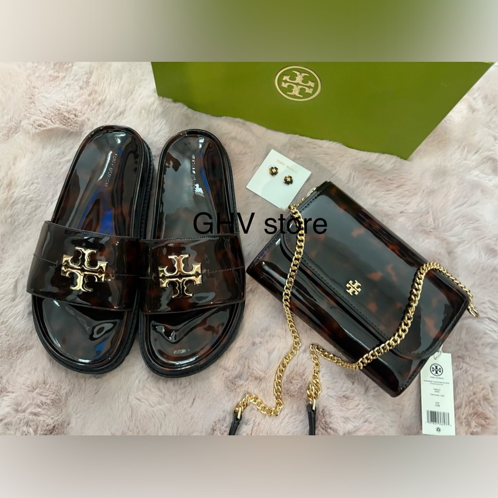 Tory Burch Black Everly Anatomic lug Sandals - Picture 8 of 9